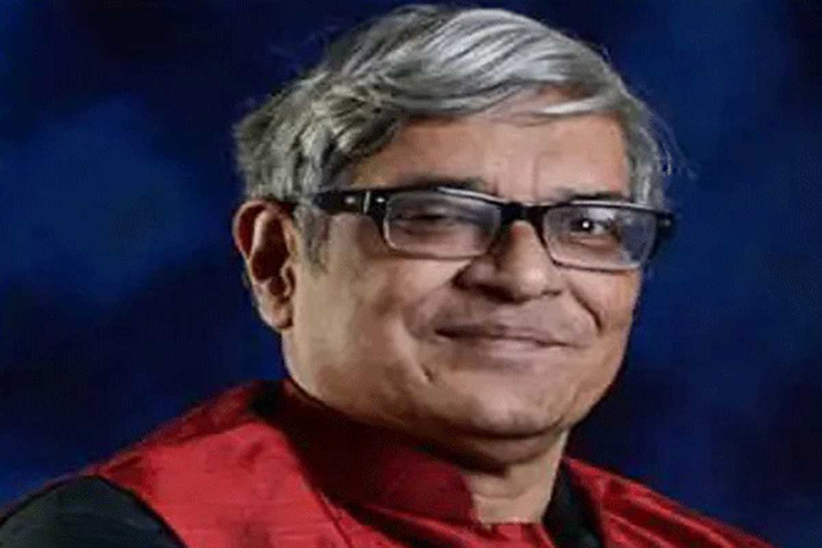 पीएम आर्थिक सलाहकार समिति के अध्यक्ष ने दिया एक जीएसटी दर रखने का सुझाव